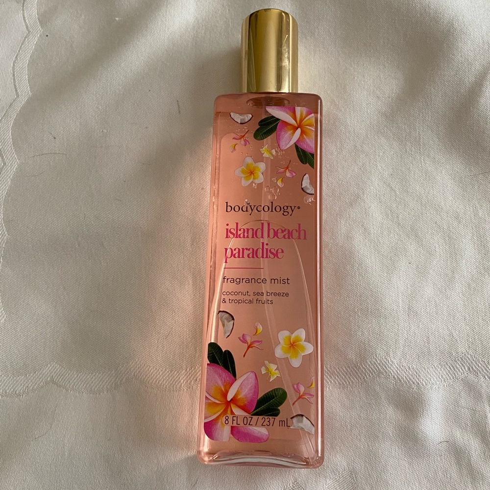 Bodycology Island Beach Paradise body spray 8oz NEW